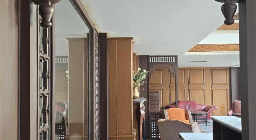 Club Denovo Hotel Butwal Exterior photo